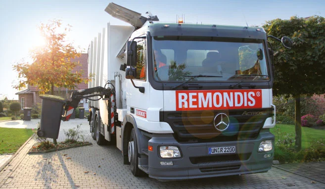 Moderne Abfalllogistik inklusive Tonnenreinigung
